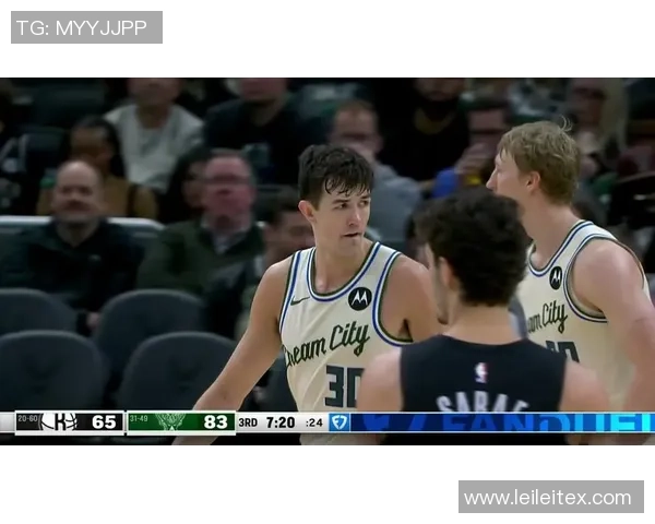 雄鹿与今天的精彩对决回放分析全景解读